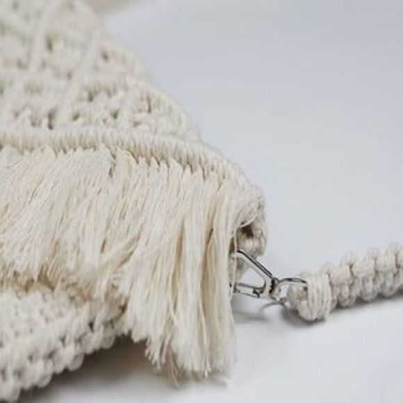 NEW Wicker Handmade Straw Rattan Purse - Picture 4 of 7